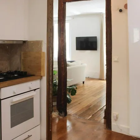 Quiet Cocoon Near Montmartre Apartment *